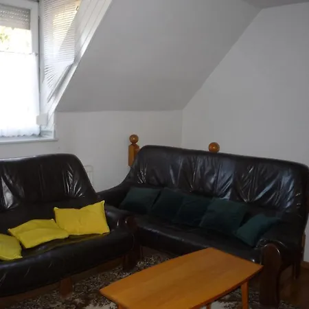 Apartament Dombai Apartman *