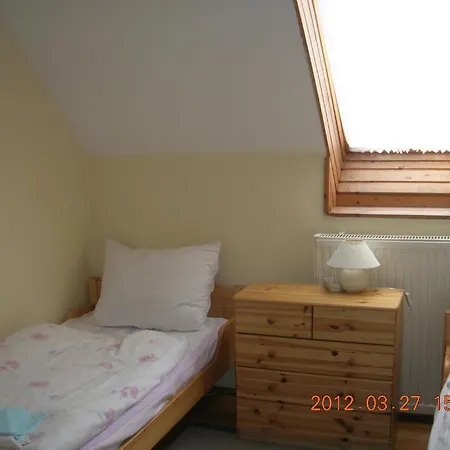 Dombai Apartman *
